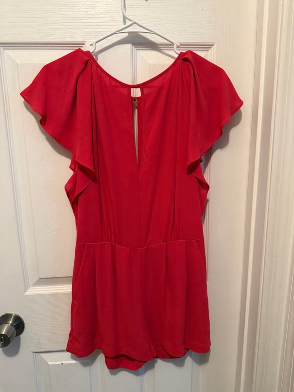 BCBGMaxAzria Red Ruffle Sleeve Romper with Pockets Size 2